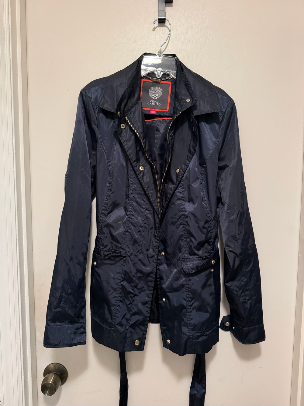 Vince Camuto Navy Packable Utility Jacket with Snap Front and has belt Size M